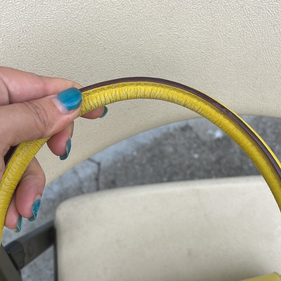 Yellow KateSpade Purse - Picture 13 of 16